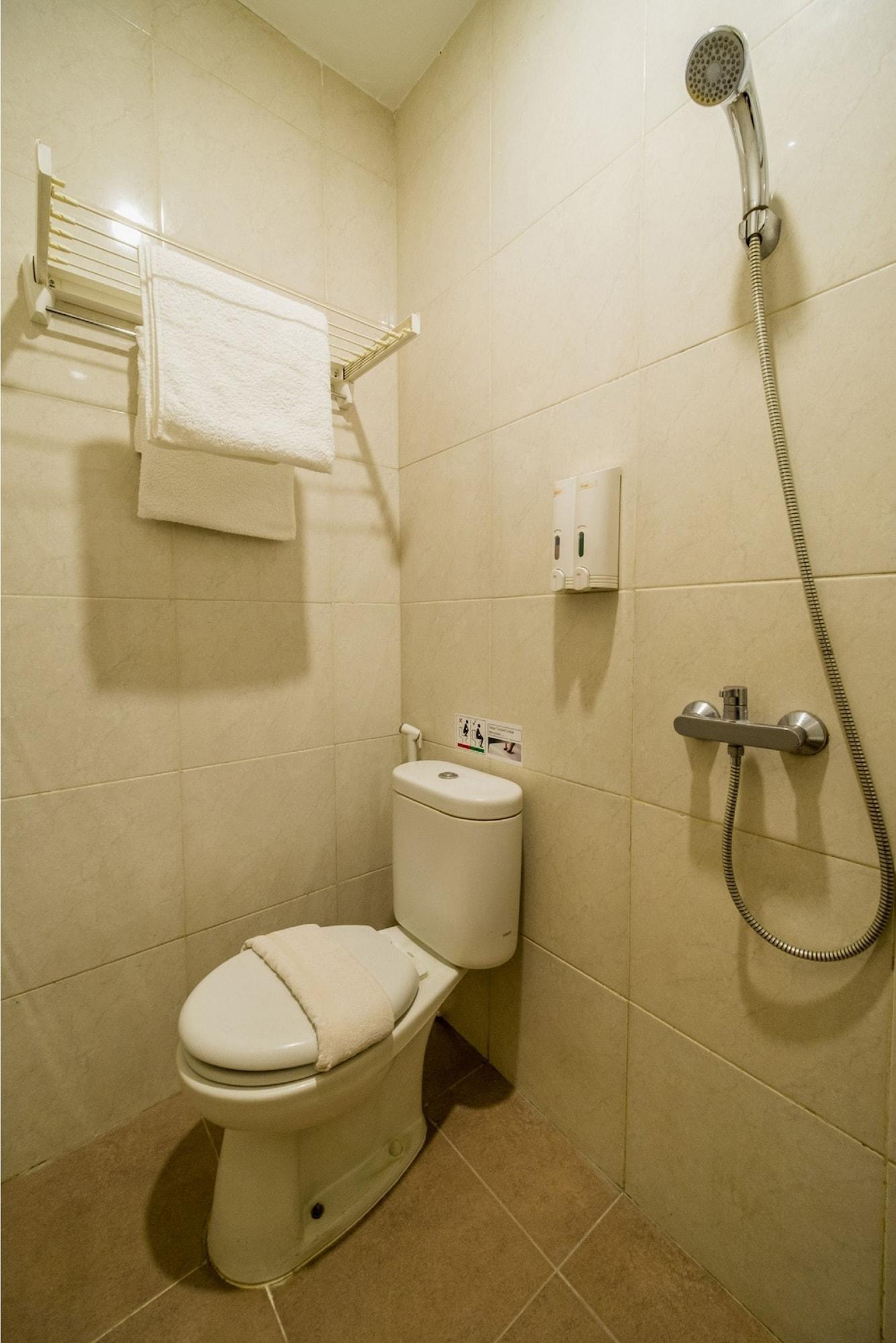 Oyo 279 Deli Homestay Medan Luaran gambar
