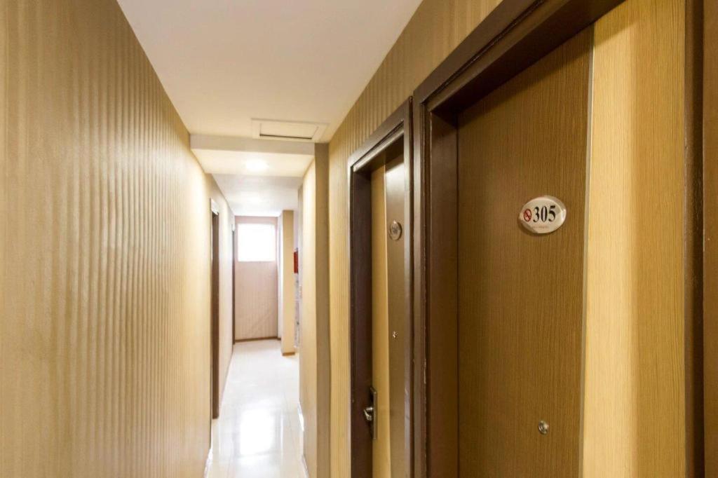 Oyo 279 Deli Homestay Medan Luaran gambar