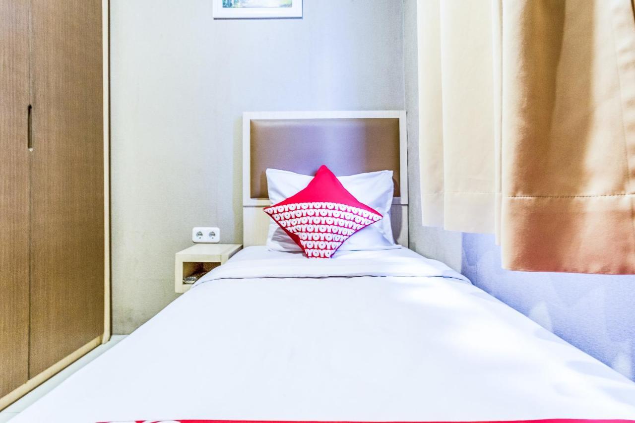 Oyo 279 Deli Homestay Medan Luaran gambar