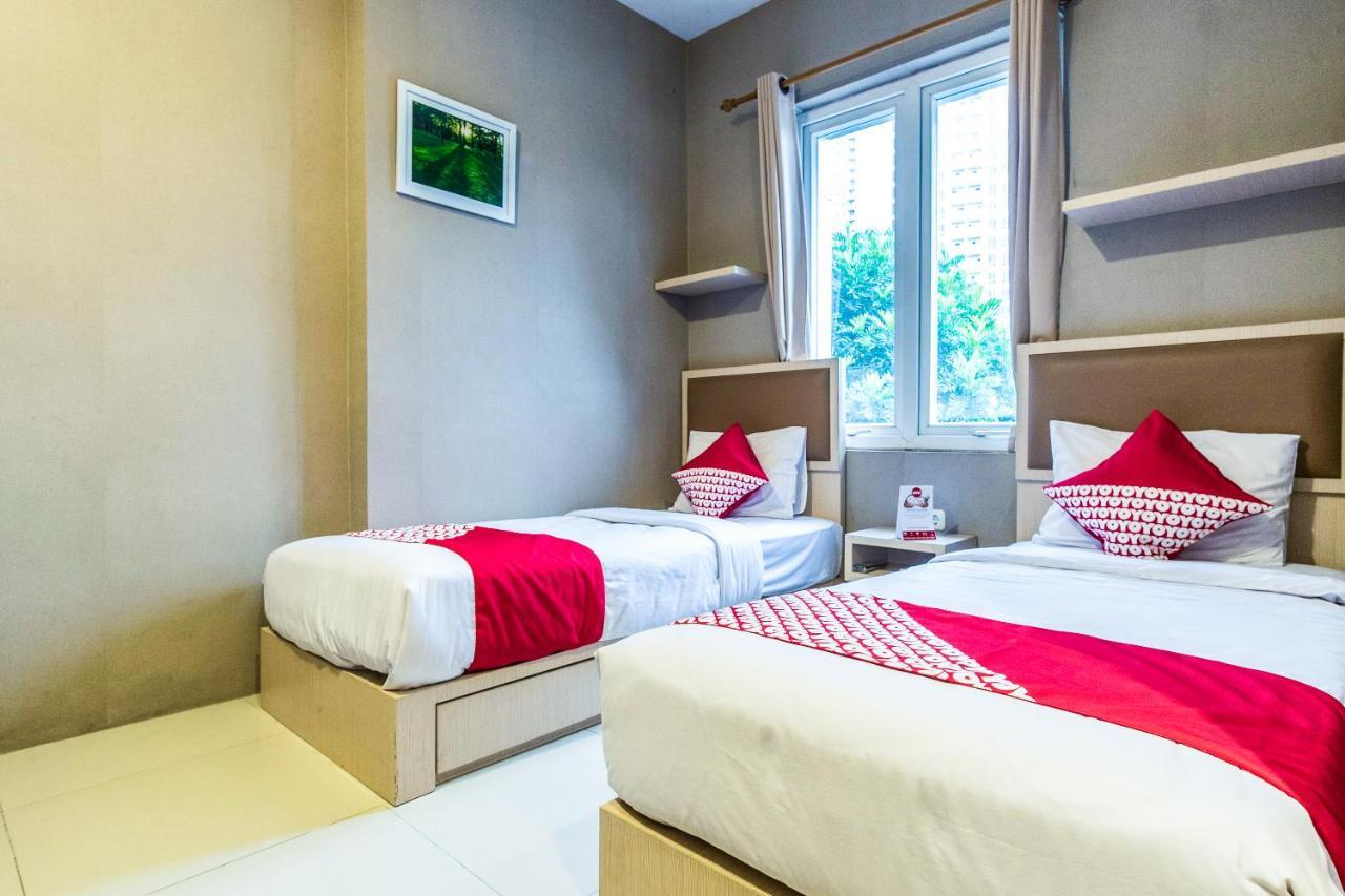 Oyo 279 Deli Homestay Medan Luaran gambar