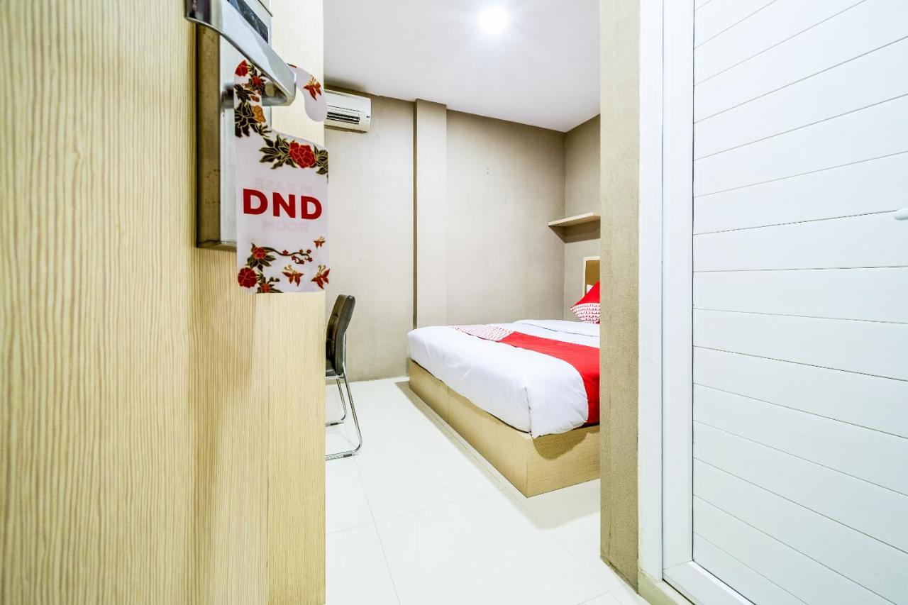 Oyo 279 Deli Homestay Medan Luaran gambar