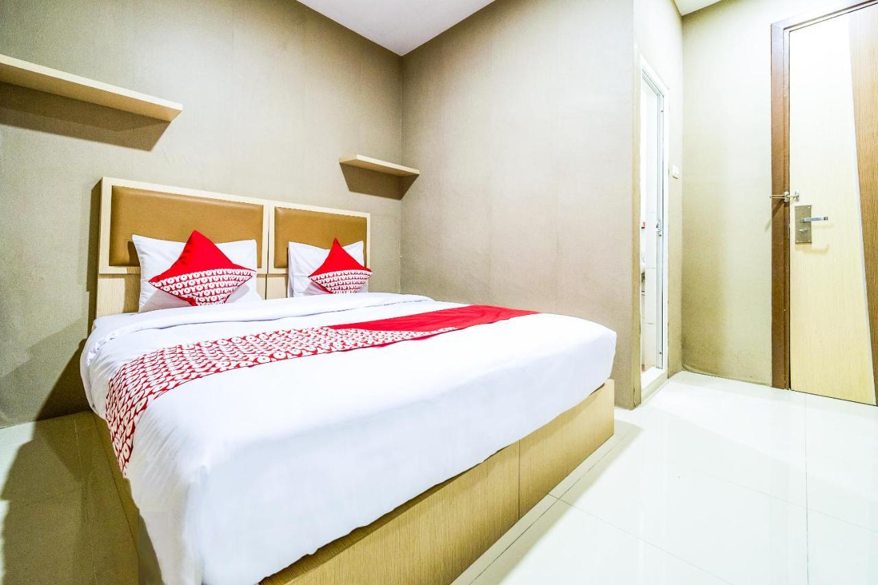 Oyo 279 Deli Homestay Medan Luaran gambar